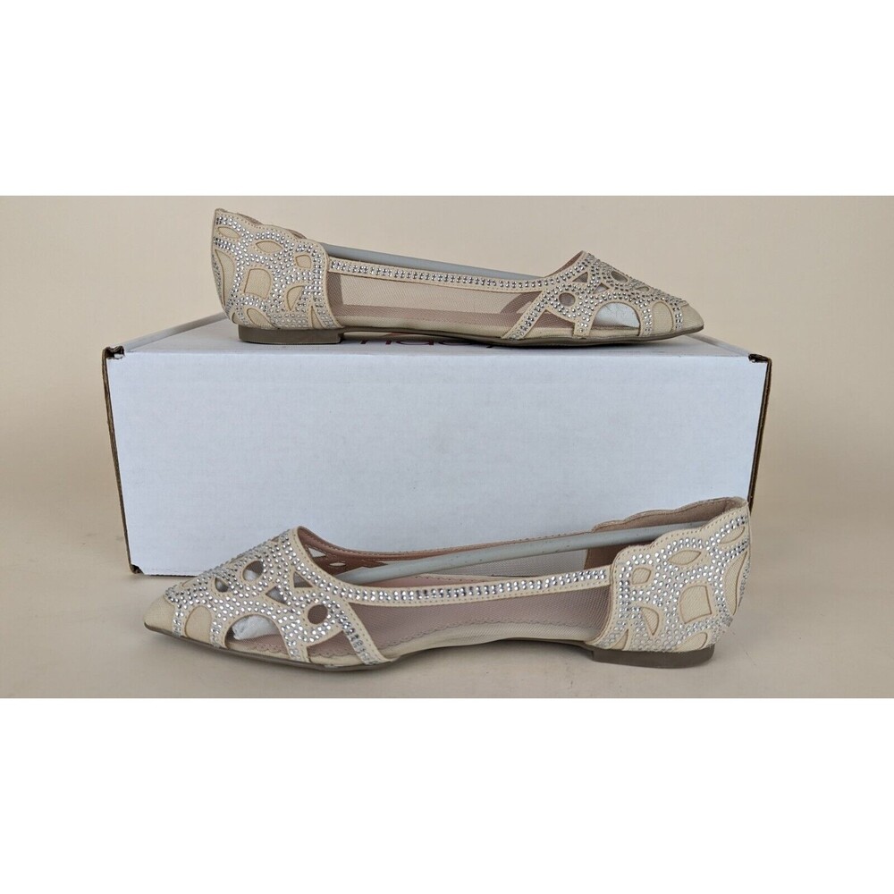 Journee Collection Batavia Flats Womens 8 Beige Rhinestone Pointed Toe Shoes NEW